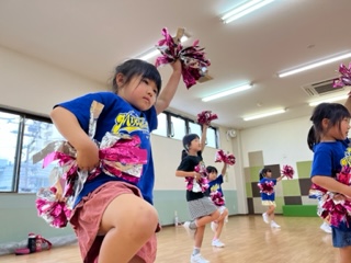 会員様急増中🔥大人気のチアステップクラス！
